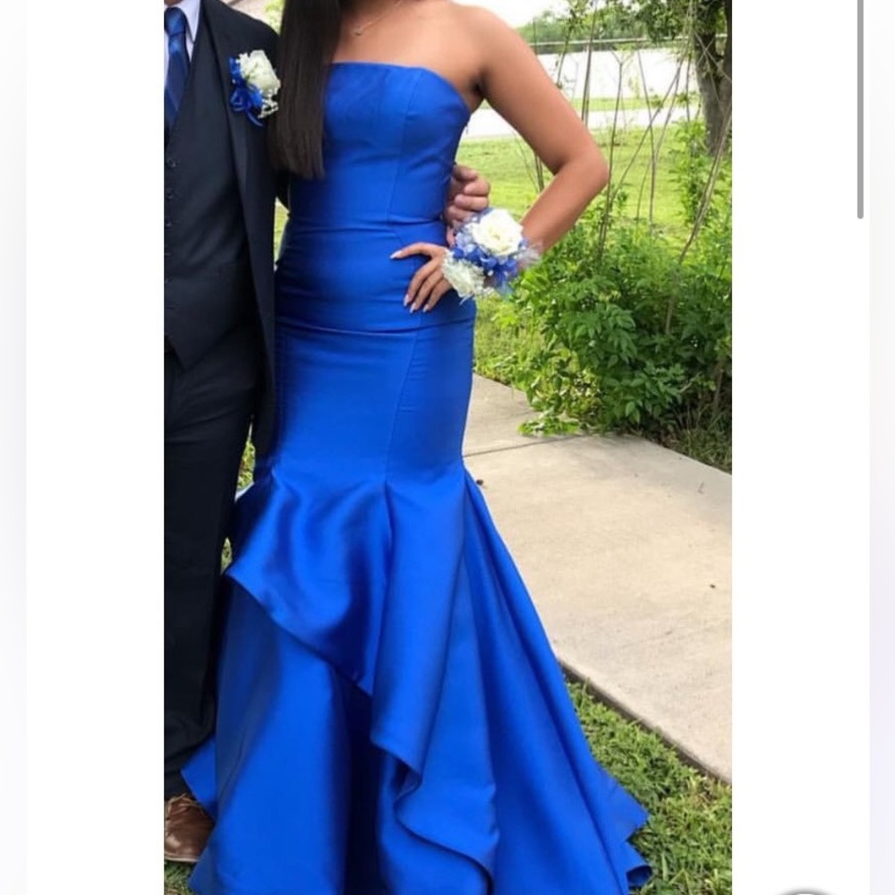 Size 8 Royal Blue Andrea & Leo Couture Prom/Pageant Dress